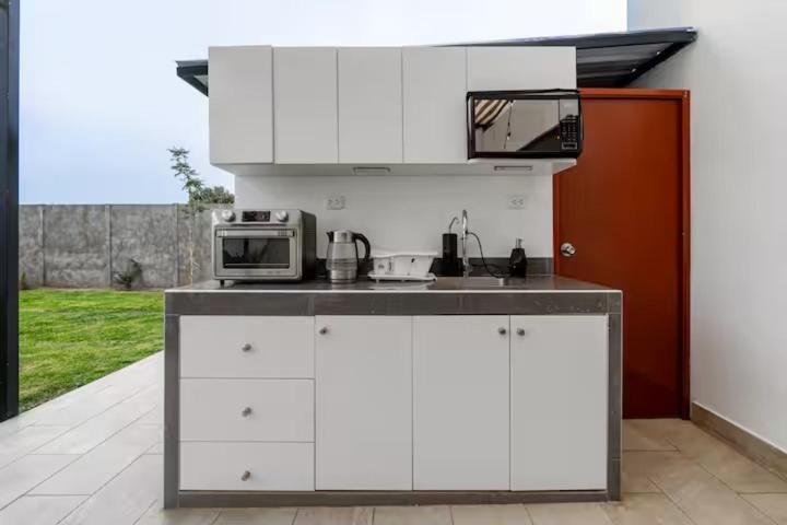 Huaral House Piscina y Terraza - Two-Bedroom Apartment - 14