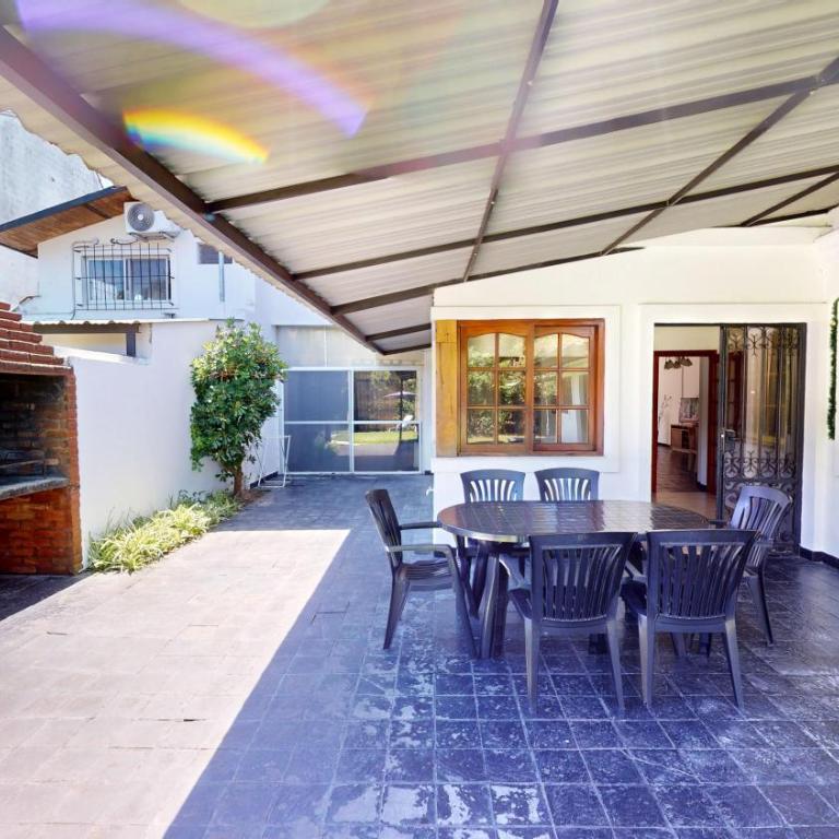 Excelente Casa Amplia Completa Privada con Jardin y Parrilla - Casa de 2 dormitorios - 32