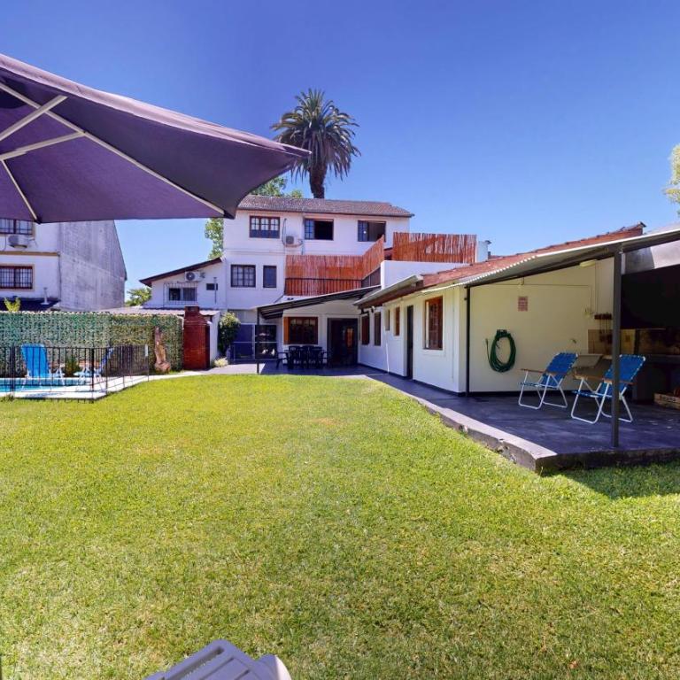 Excelente Casa Amplia Completa Privada con Jardin y Parrilla - Casa de 2 dormitorios - 25