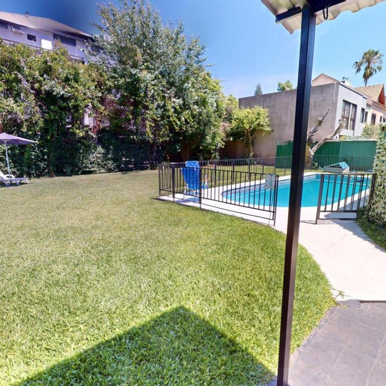 Excelente Casa Amplia Completa Privada con Jardin y Parrilla - Casa de 2 dormitorios - 22