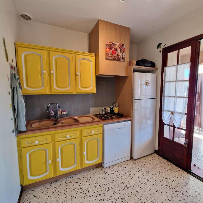 Maison avec Jardin, Véranda ensoleillée et Tout Confort à Marseillan - FR-1-387-62 - Villa - 14