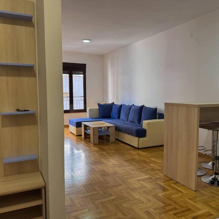 Becici Akacia Apartments - One-Bedroom Apartment - 4