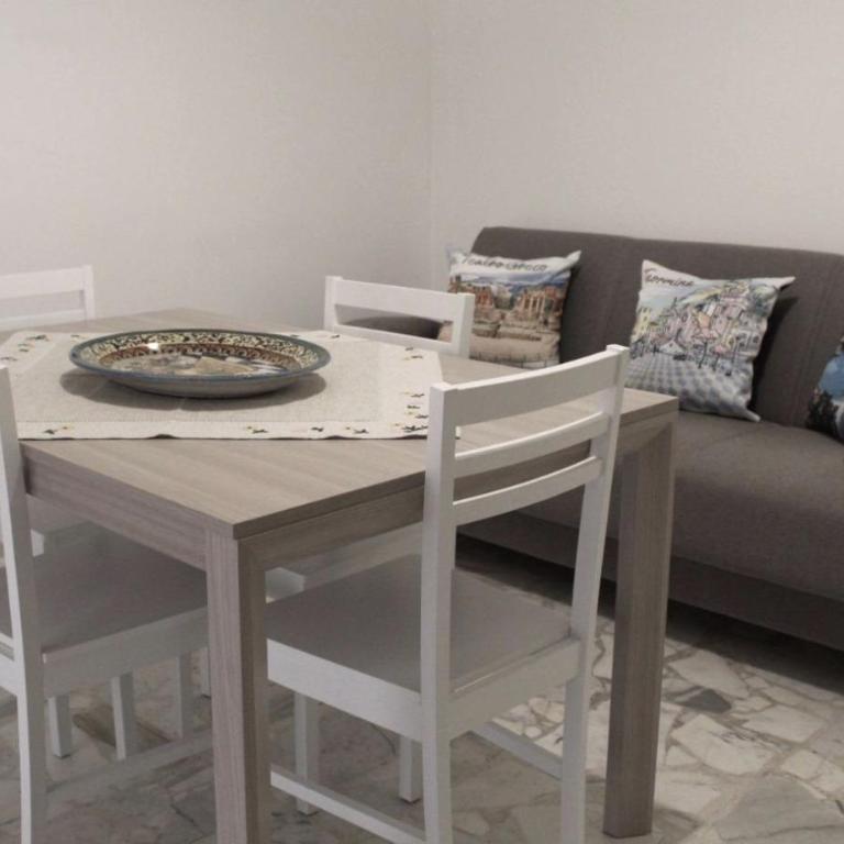Alisea Home - Two-Bedroom Apartment - 7