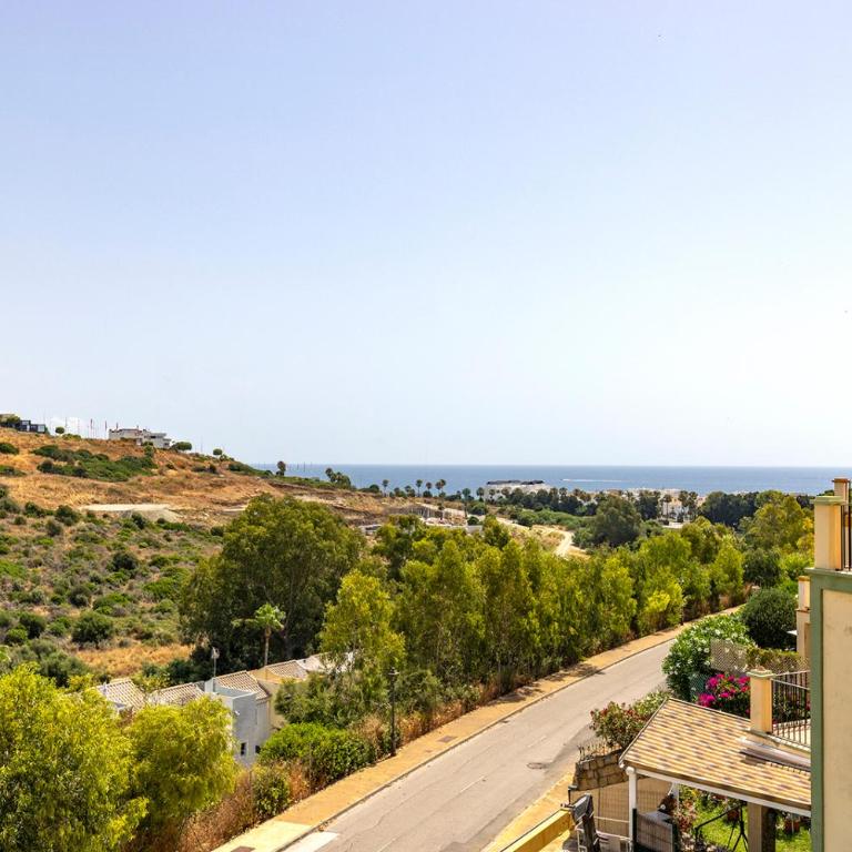 Sunrise Hill Penthouse in Casares - Apartamento de 3 dormitorios - 2