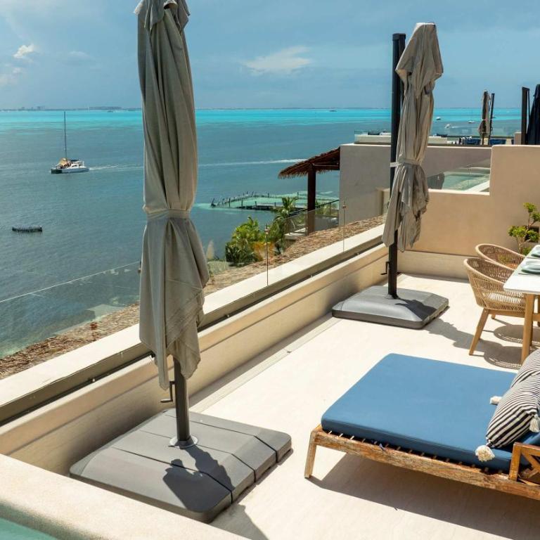 Modern Apt with Private Roof Garden & Pool - Apartment - 5