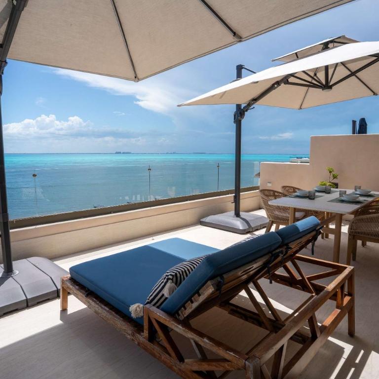 Modern Apt with Private Roof Garden & Pool - Apartment - 42