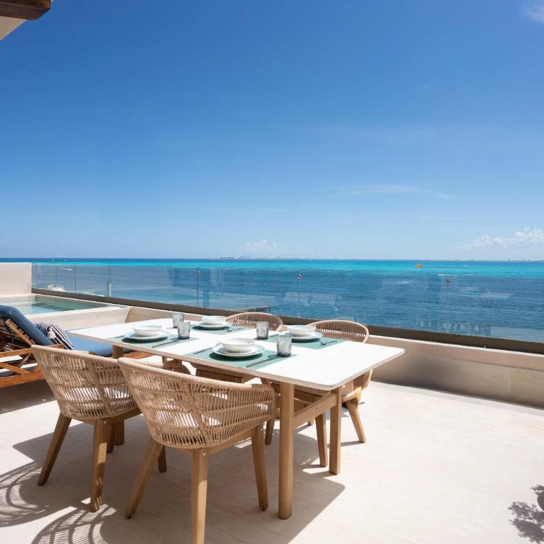 Modern Apt with Private Roof Garden & Pool - Apartment - 41