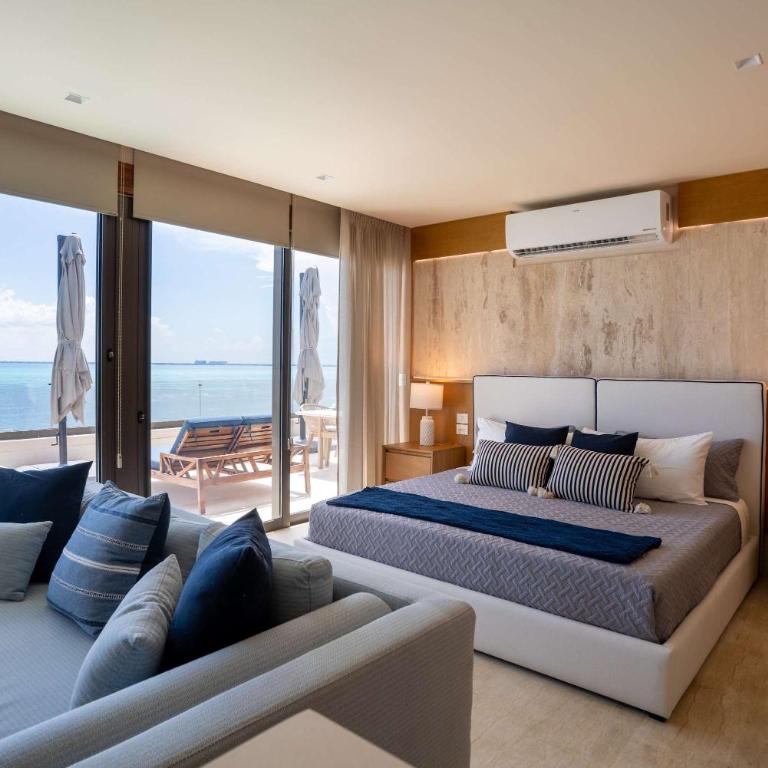 Modern Apt with Private Roof Garden & Pool - Apartment - 35