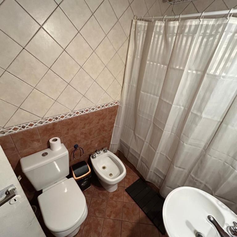 Hermoso y Cómodo dpto en el corazón de Flores - One-Bedroom Apartment - 2