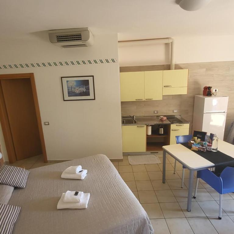 Residence Rosemary - Monolocale con Terrazza - 4
