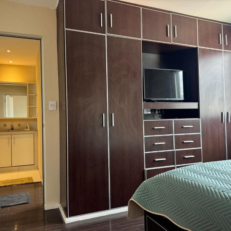 7th floor Live, Laugh and Relax - Two-Bedroom Apartment - 3