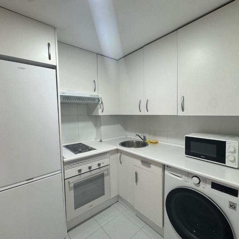 2 Apartamento IFEMA Y METROPOLITANO - One-Bedroom Apartment - 6