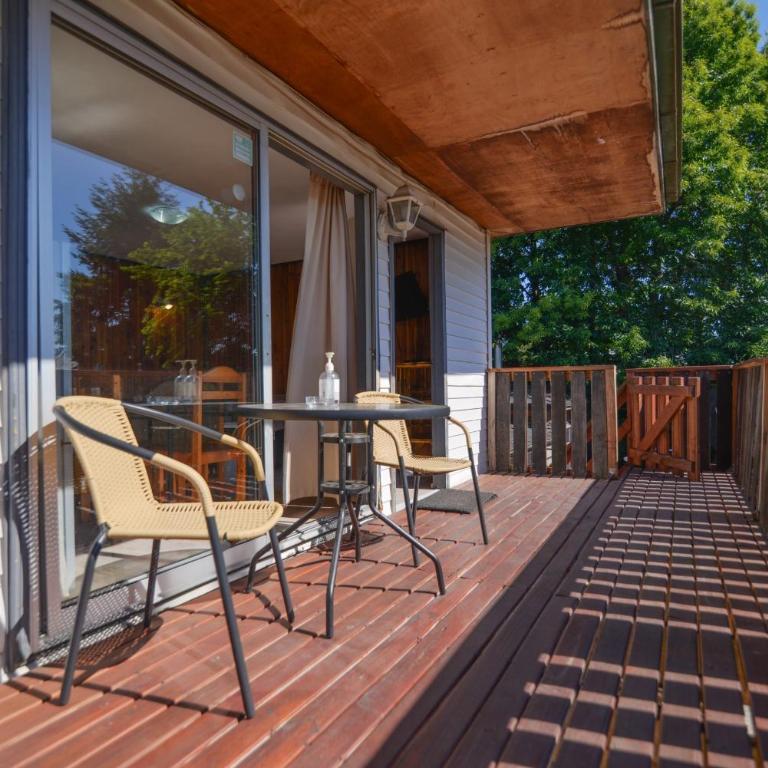 Cabañas Neuquen - Cabaña con vistas al jardín - 4