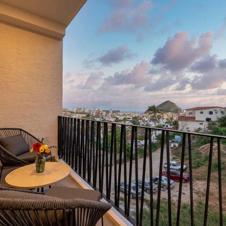605 Tower Downtown Cabo - Suite Deluxe con cama extragrande - 4