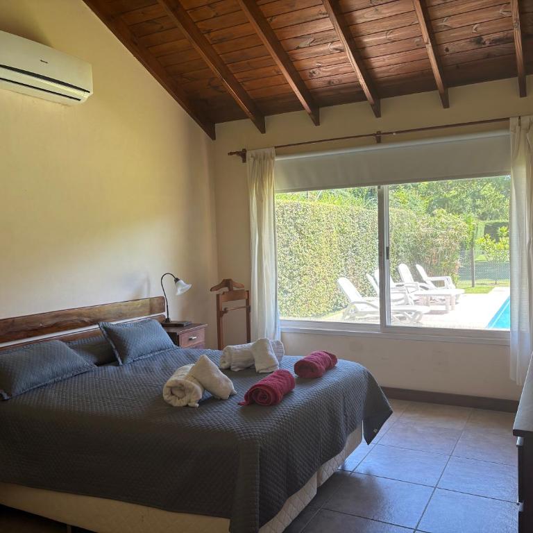 Casa en Ing. Maschwitz con gran parque y pileta - Casa de 3 dormitorios - 18