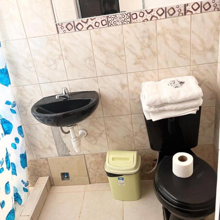 ENEDE HOSTEL - Habitación Triple con baño privado - 4