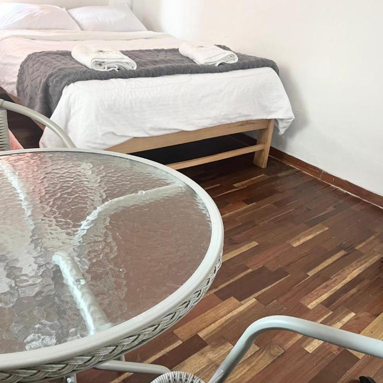 ENEDE HOSTEL - Habitación Doble Estándar - 1 o 2 camas - 3