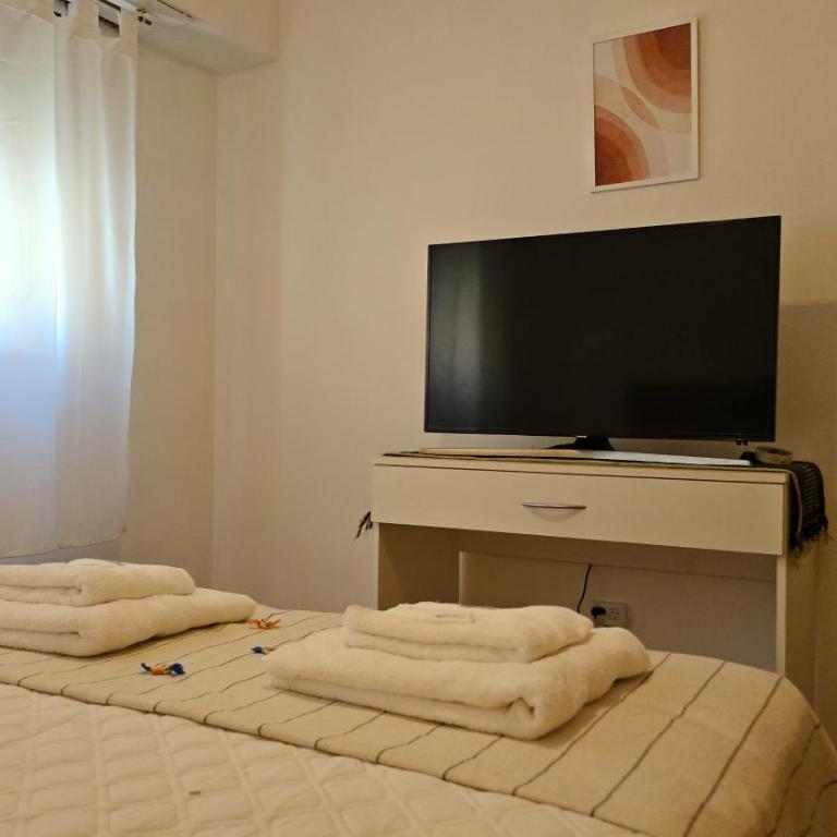 Departamento en La Perla amplio nuevo y atención de calidad - One-Bedroom Apartment - 22