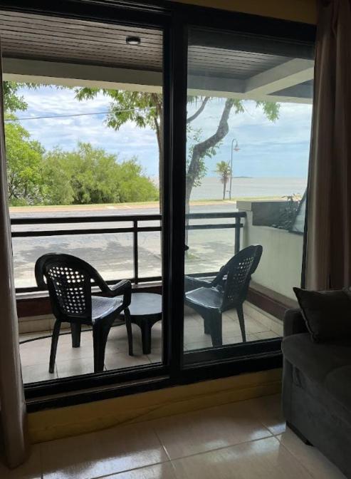 Apartamento con vista al Rio y frente a la playa - Apartamento de 1 dormitorio - 2