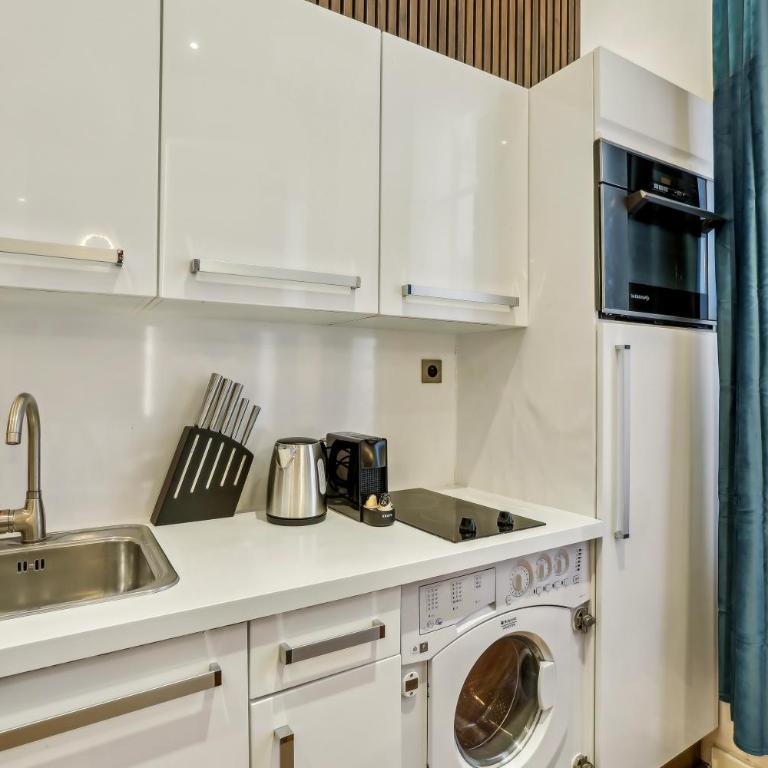 Prime Location - Orsay - Chic Apartment - Appartement Deluxe - 10