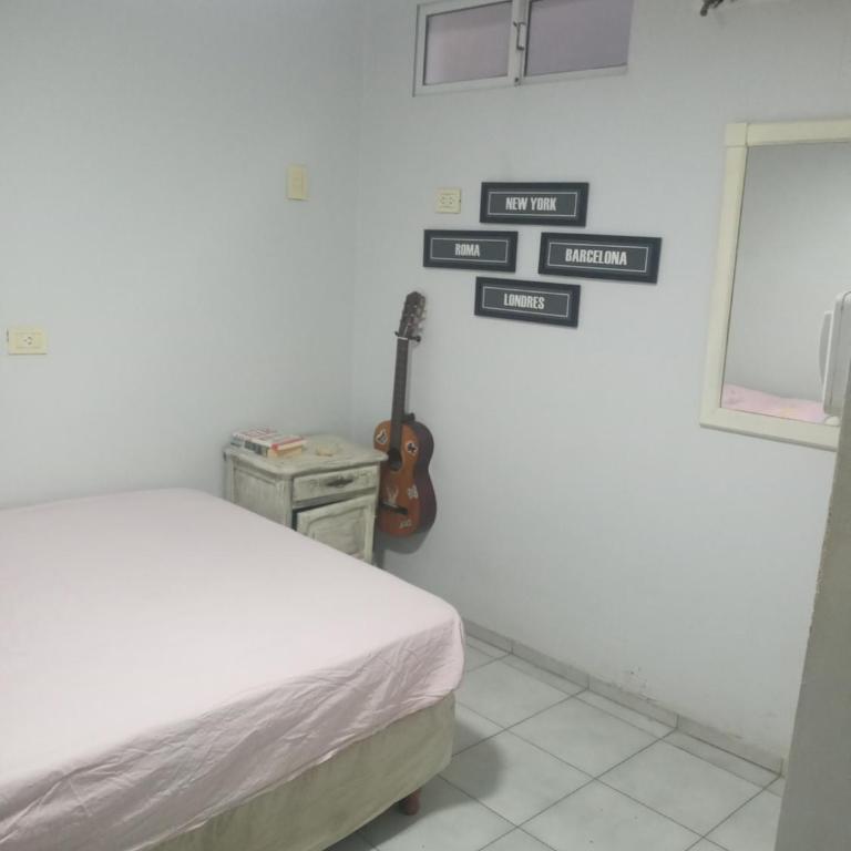 Casa - Three-Bedroom House - 16