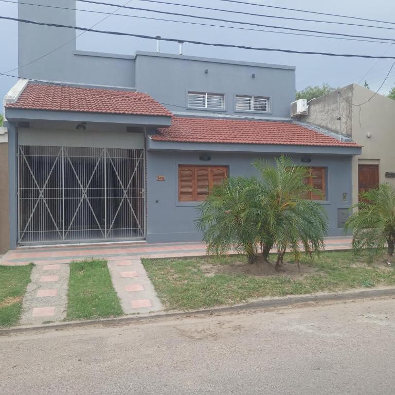 Casa - Three-Bedroom House - 1
