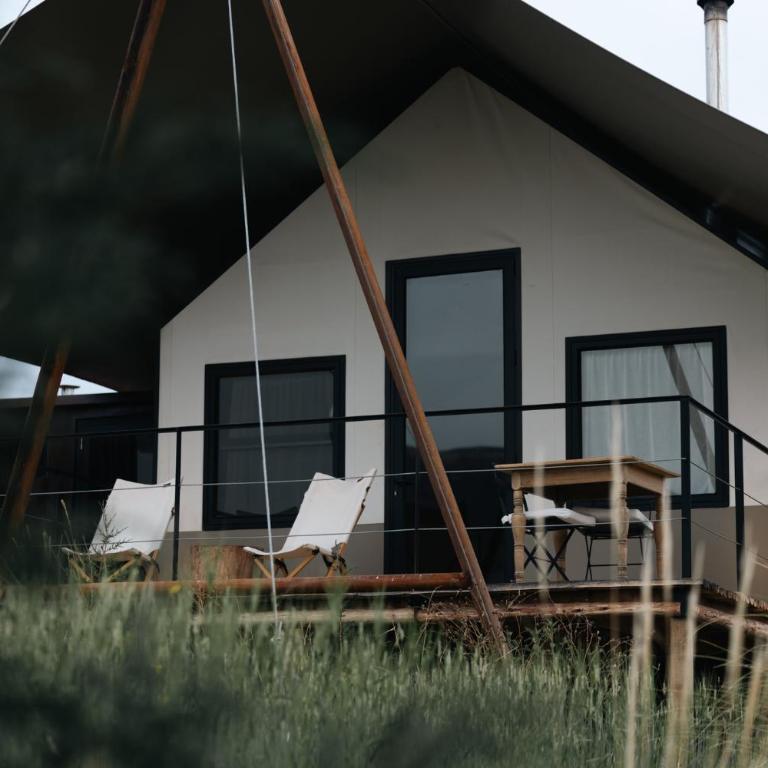 PUQIO - Habitación Doble Deluxe con vistas a la montaña - 1 o 2 camas - 6