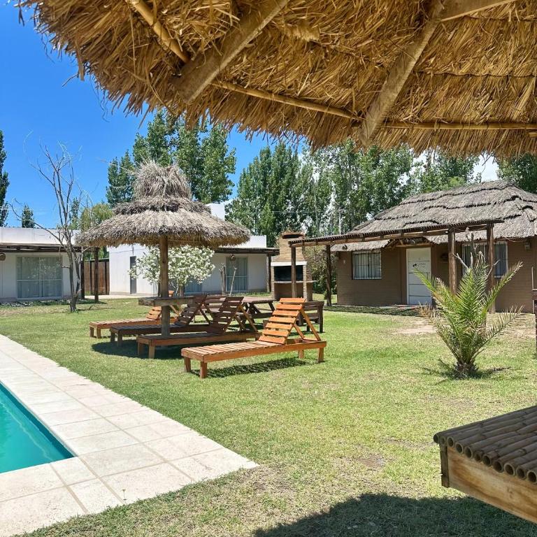 Complejo de Cabañas CABLE A TIERRA Cabaña Bonarda mono ambiente - Casa con 1 dormitorio - 9