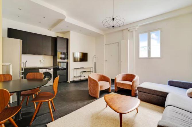 Duplex Charme Bastille - 8P - Confort Premium - Apartamento - 2