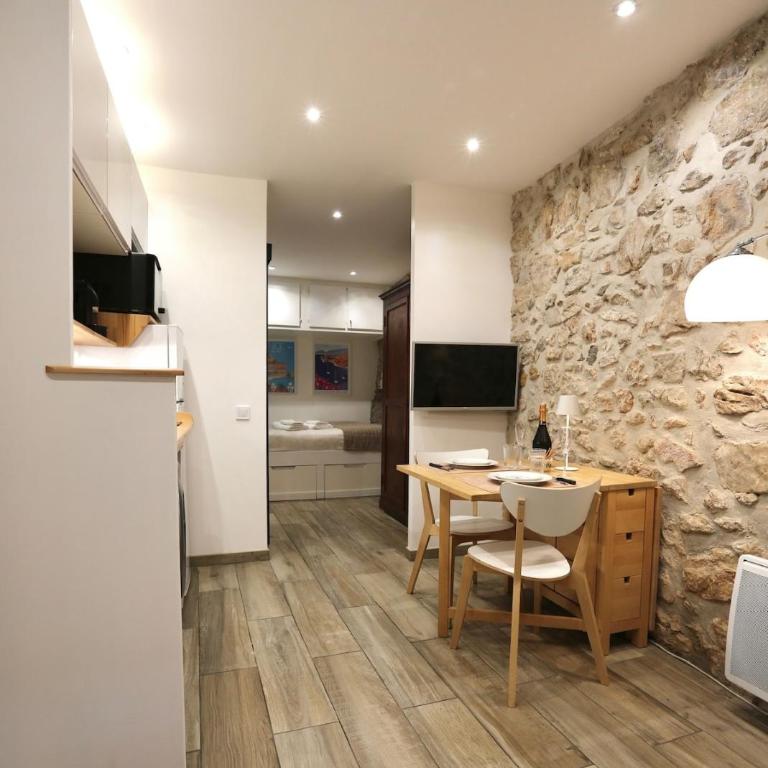 Studio de charme - Vieille Ville - Proche plage - Appartement 1 Chambre - 4