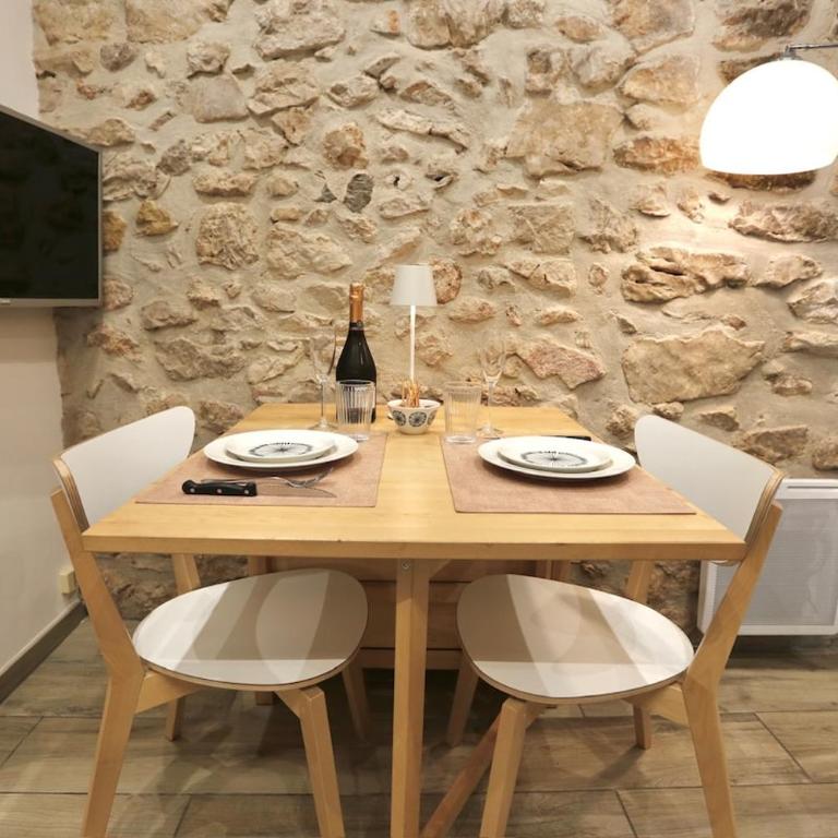 Studio de charme - Vieille Ville - Proche plage - Appartement 1 Chambre - 14