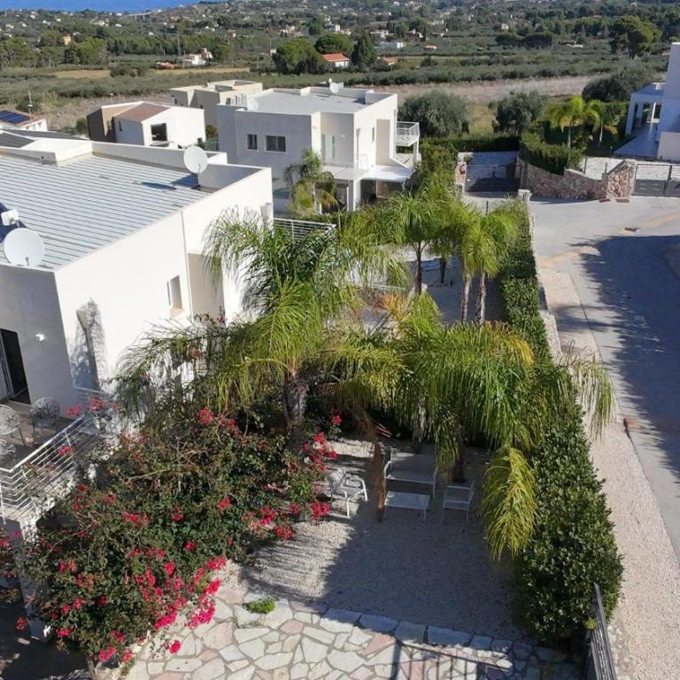 Giardino degli Allori, Villa Manfredi with Pool - Three-Bedroom Villa - 33