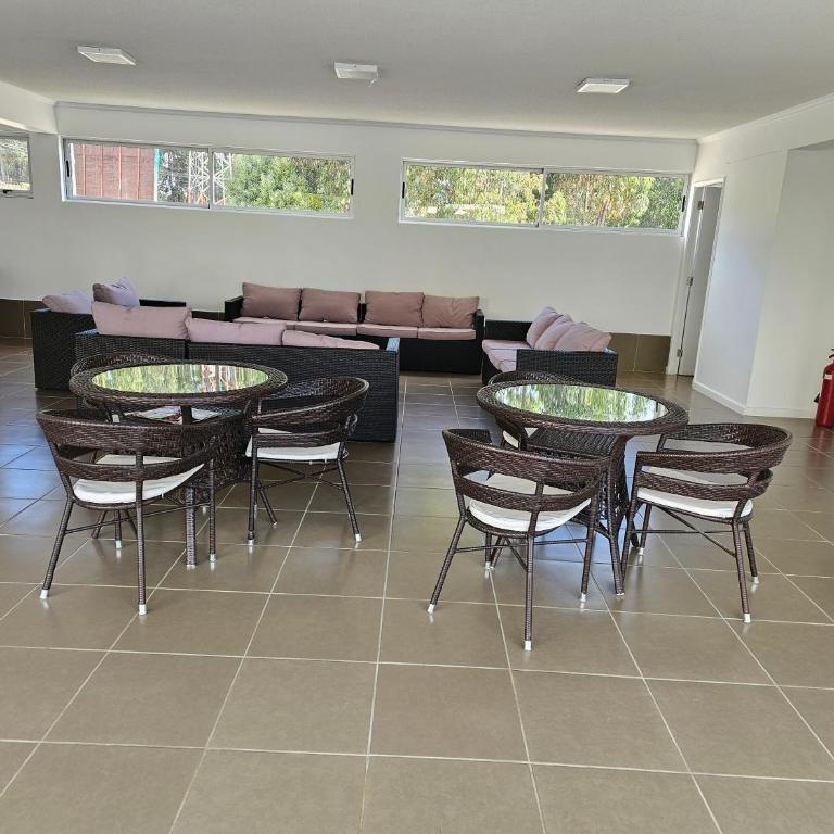 Parque Mar Depto - Three-Bedroom Apartment with Balcony - 9