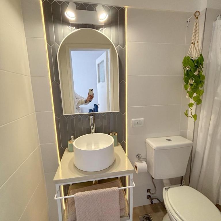 Monoambiente zona Guemes Paseo Aldrey Brown - One-Bedroom Apartment - 2