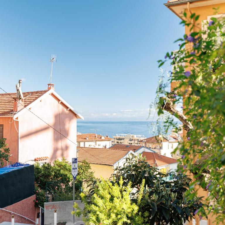 Superb 2 Bedroom with Terrasse 150m from Monaco - Apartamento - 23