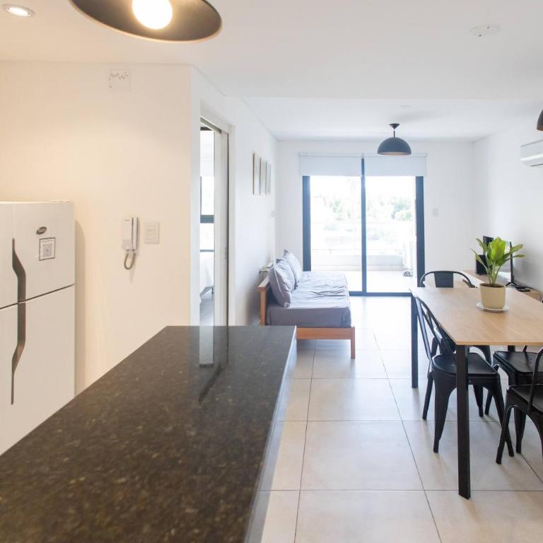 Depto para 3 con Balcón y Pileta-Bien Ubicado - Apartamento de 1 dormitorio - 1