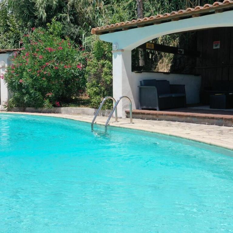 Villa provençale avec vue mer, piscine et CLIM - Villa - 17
