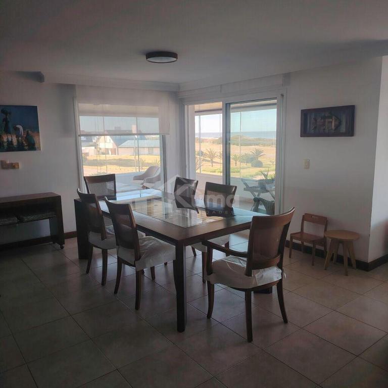 Apartamento en Punta del Este, Playa Brava, Frente al Mar - Apartamento de 1 dormitorio - 9
