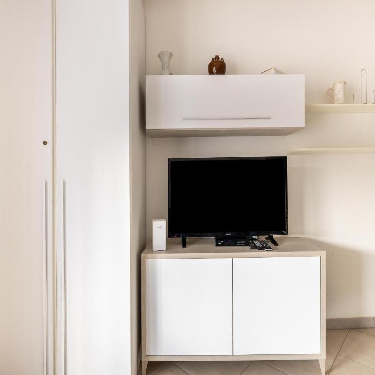 In pieno centre, con aria condizionata e posteggio - Appartement 1 Chambre - 9
