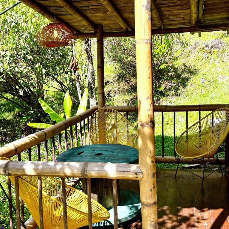 El Santuario Retreat - Habitación Triple con balcón - 2