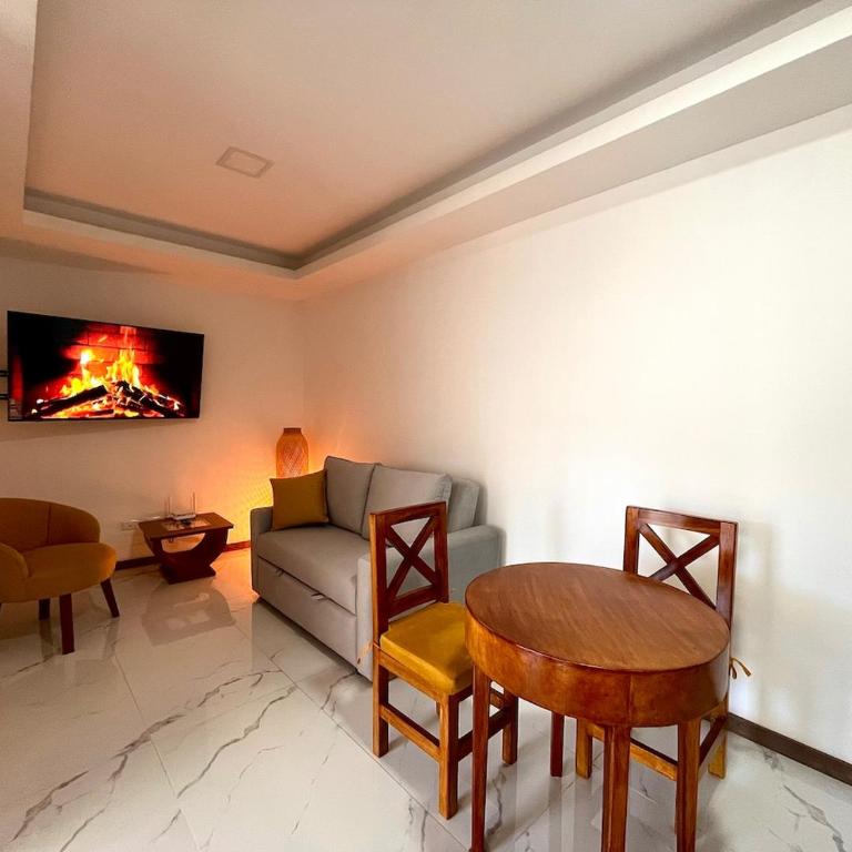 Suite en Quito, vistas, parqueo y área social - One-Bedroom Apartment - 1