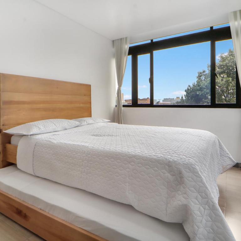 Apartamento Meredi - Habitación Deluxe con 2 camas grandes - 8