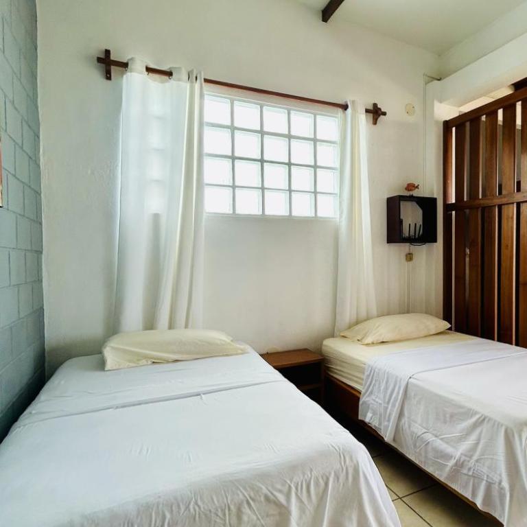 CasA PRIVADA GALAPAGOS - Two-Bedroom House - 2