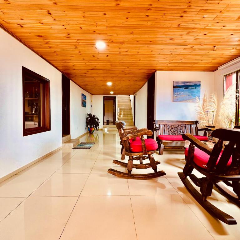 Cabaña Valle De La Laguna, jacuzzi y vista al Lago - Six-Bedroom House - 26