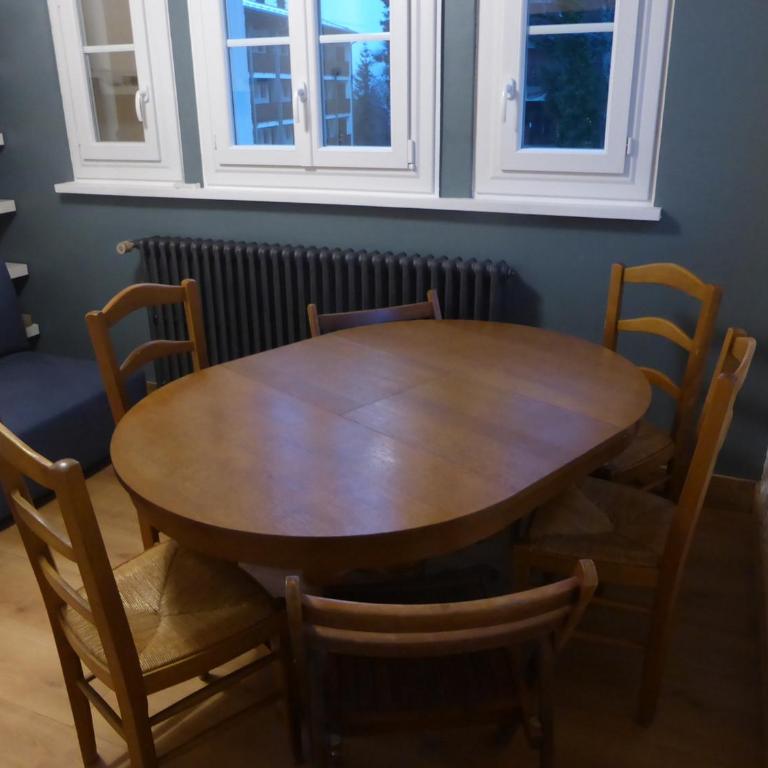 Appartement central avec grande terrasse Sud pour 4 personnes - FR-1-836-61 - Appartement - 6