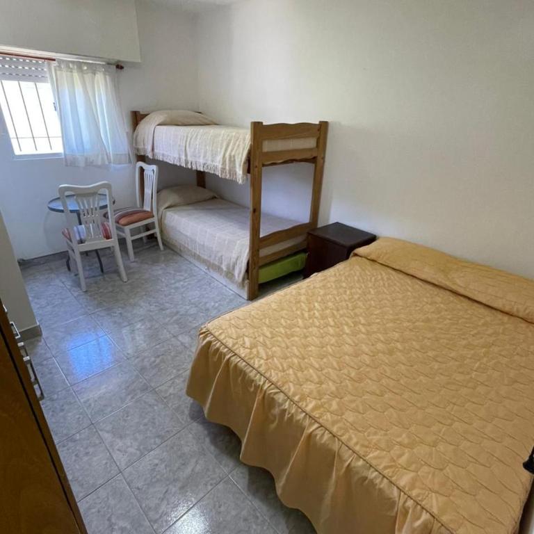 Los Manantiales - Habitación Familiar - 2