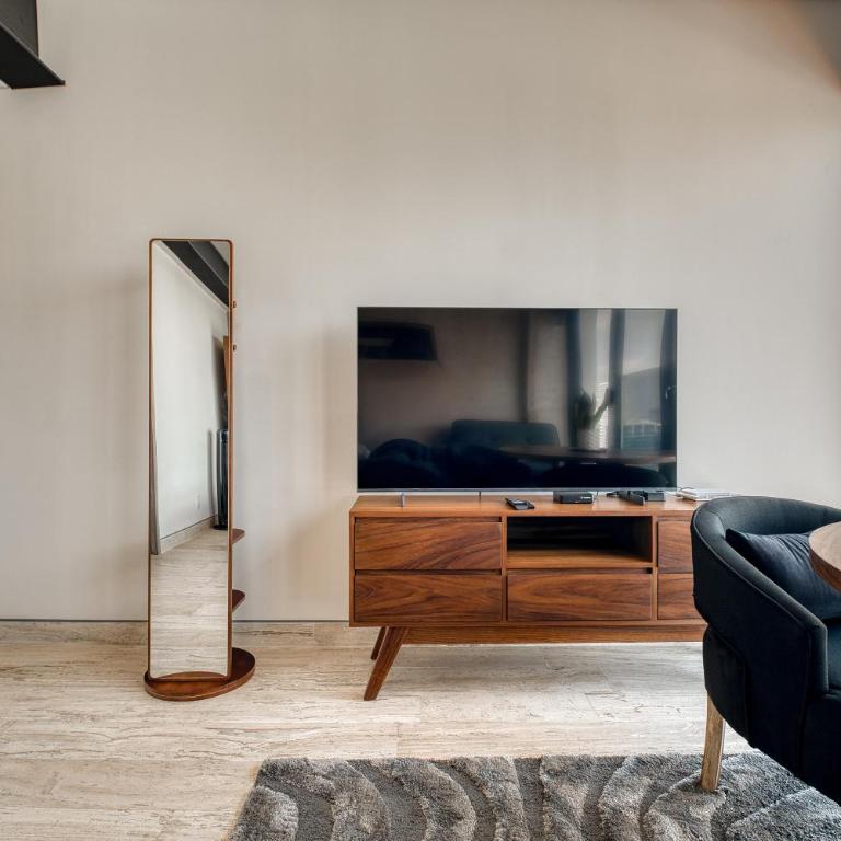Casa Rodriguez a pasos de Polanco y Reforma - Estudio - 2