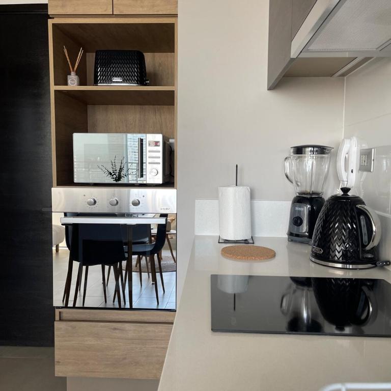 Aire Acondicionado Piscina Ropa de cama y Toallas Wifi plus Parking PISO 21 - Two-Bedroom Apartment - 50