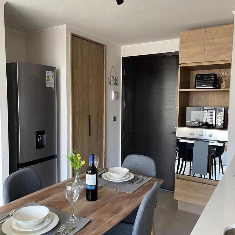 Air Conditioning, Pool, Bedding Towels, Gym, Wifi 6, Free Parking Level 20 - Two-Bedroom Apartment with Mountain View - 11