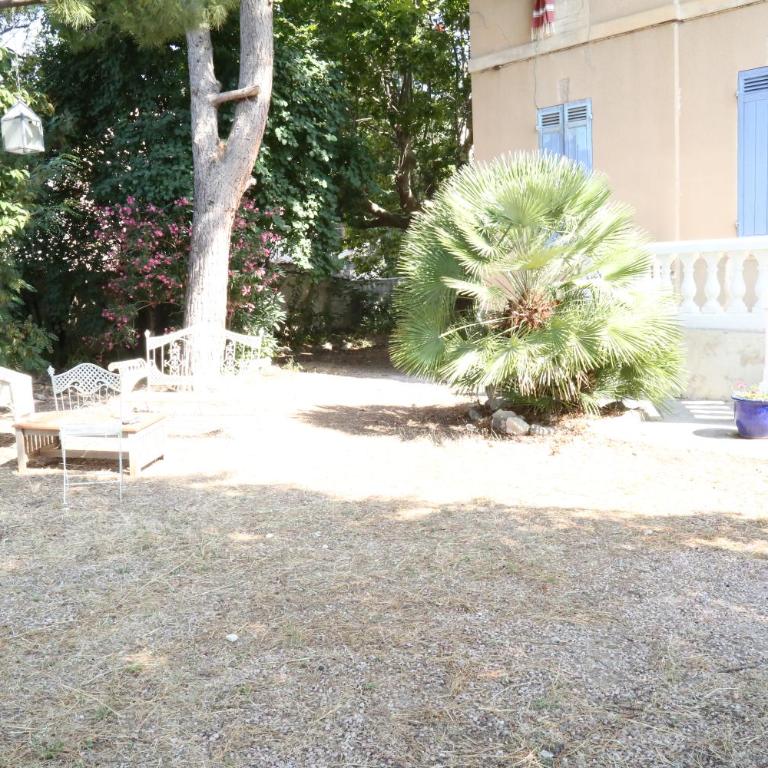 Maison d'Hôtes La Bastide Bleue - Chambre Double - Vue sur Mer - 9